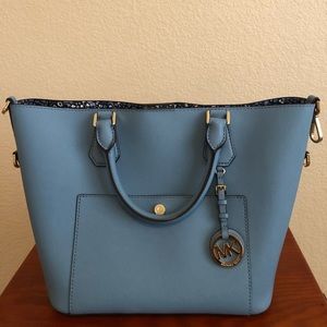 Michael Kors Leather Tote (Good Condition)
